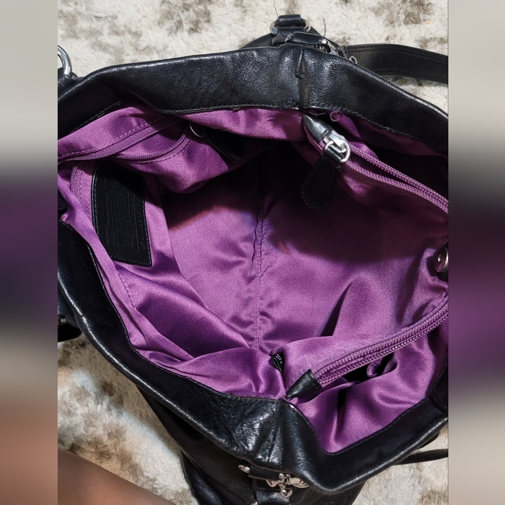 Coach purse - Picture 5 of 15